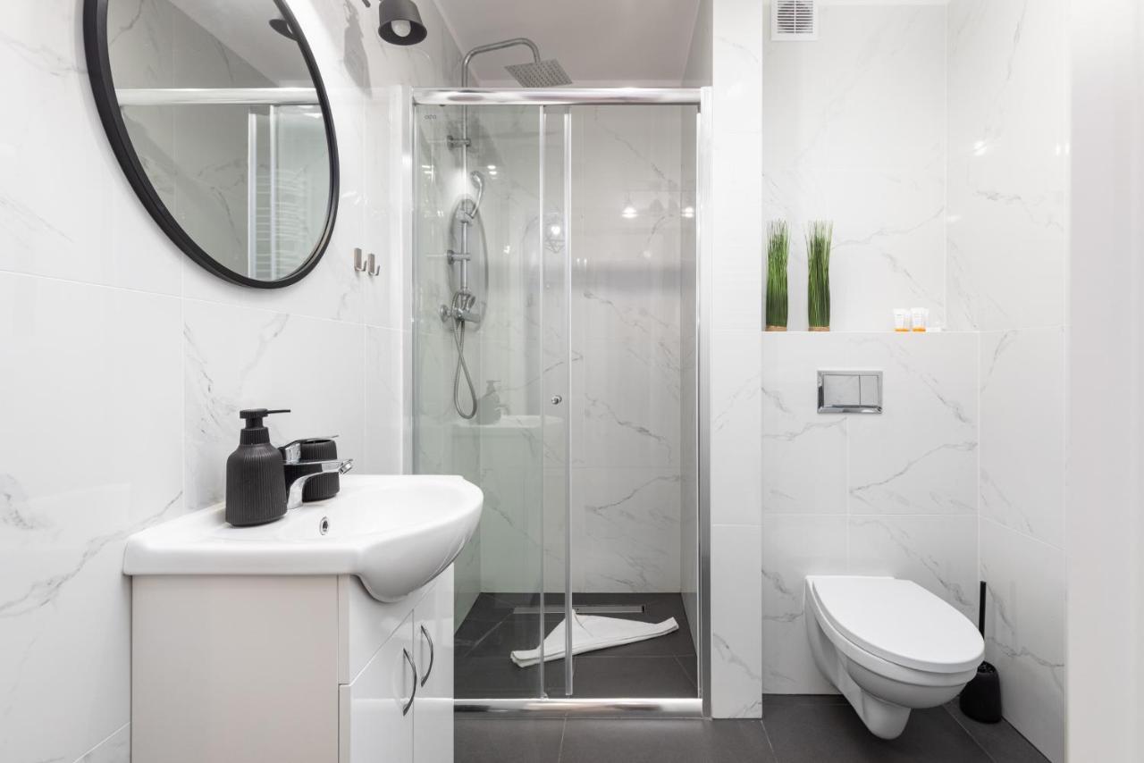 Kapitanski Mostek Apartments Kolobrzeg By Noclegi Renters Luaran gambar